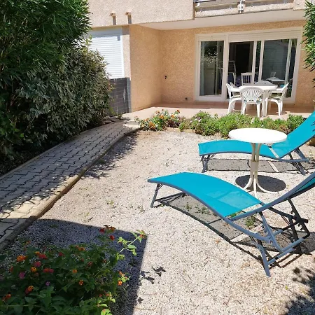 Apartment Jardins Du Nil 9 -clim-terrasse-piscine-parking. *