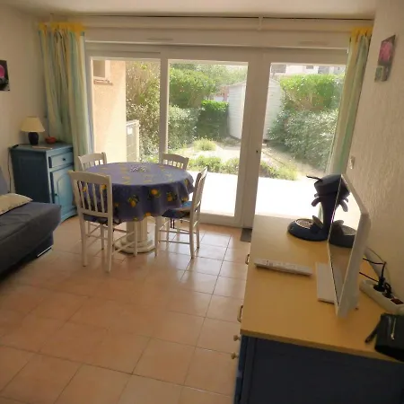 Apartment Jardins Du Nil 9 -clim-terrasse-piscine-parking. Agde